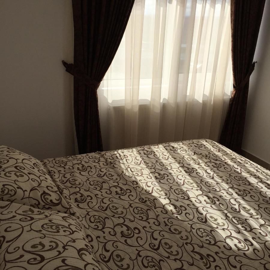Отели типа «постель и завтрак» Royal 60 Oşorheiu-24